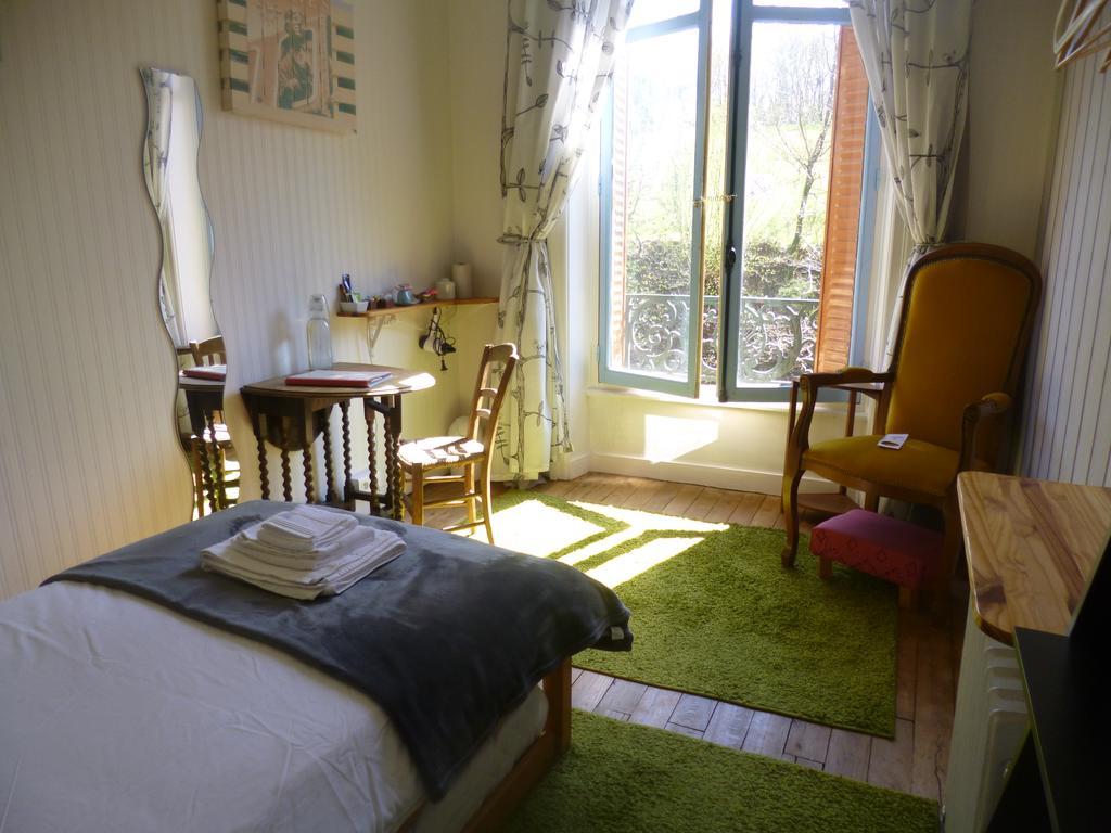La Maison Du Marchand Peyrat-le-Chateau Екстер'єр фото